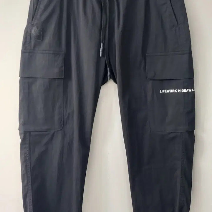 [BUNJANG] Lifework Cargo Jogger Pants Black S / 라이프워크 S/29 카고 조거 팬츠. BK.