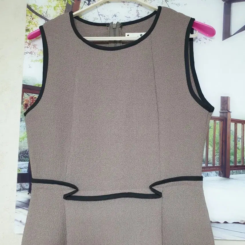 [BUNJANG] Sleeveless Dress - Size 55 (S) for Date/Guest Look / 민소매 원피스 55 s 데이트룩 하객룩