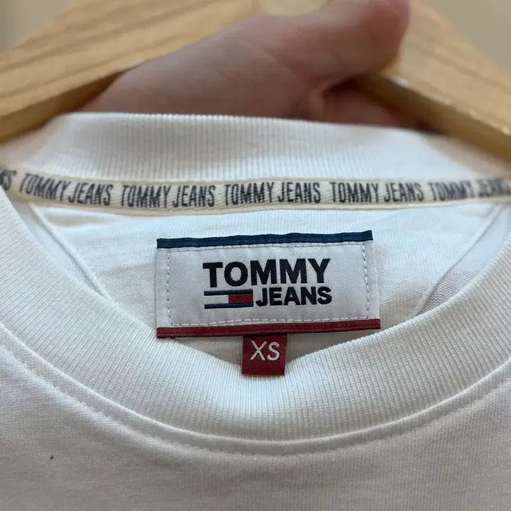 [BUNJANG] Tommy Jeans T-Shirt White XS / 타미진스 반팔 티셔츠 화이트