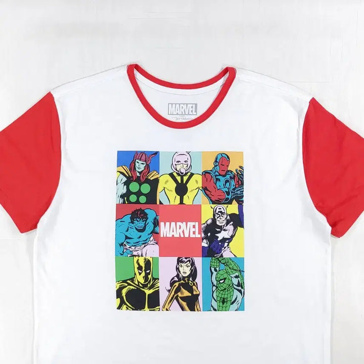 [BUNJANG] Our Universe Marvel Comics Graphic T-Shirt 2XL / 마블 아워 유니버스 반팔 티셔츠 2XL