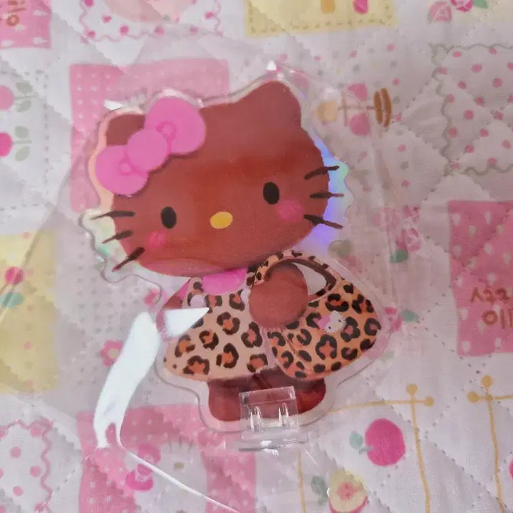 [BUNJANG] Hello Kitty Acrylic Stand Bundle Set (2 Types) / 헬로키티 아크릴 스탠드 2종 일괄
