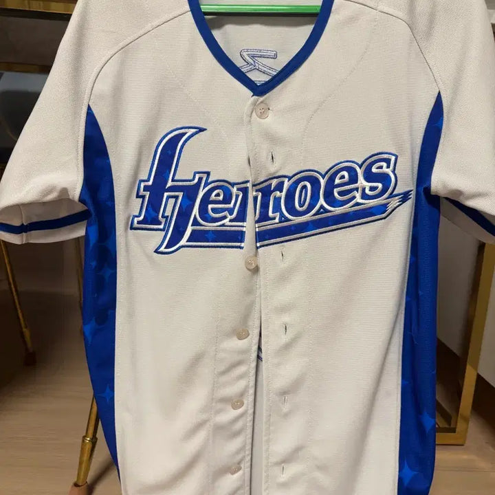 [BUNJANG] Kiwoom Heroes Lee Ju-hyung Player Jersey (XS) / 키움 히어로즈 이주형선수 플레이어 유니폼 85(xs)