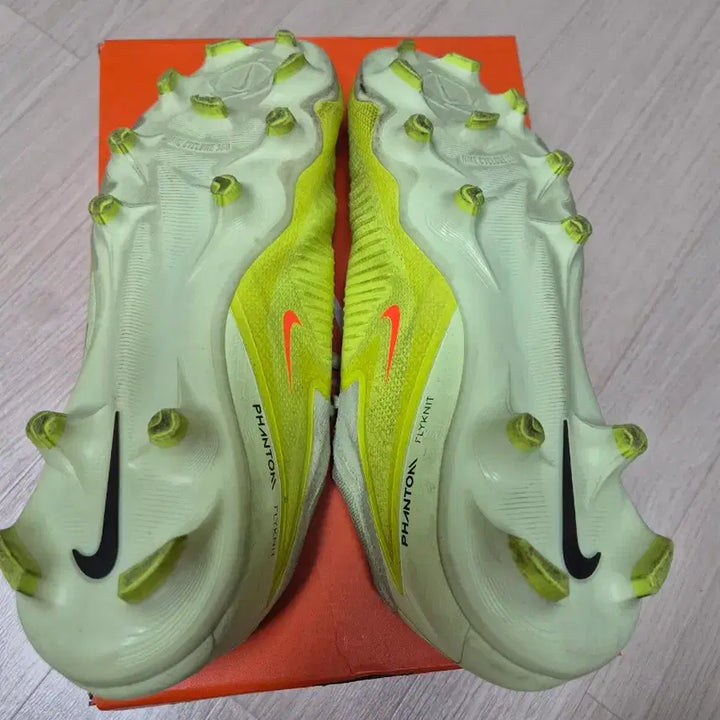 [BUNJANG] Nike Phantom Pro Soccer Cleats / 나이키 팬텀 프로 축구화