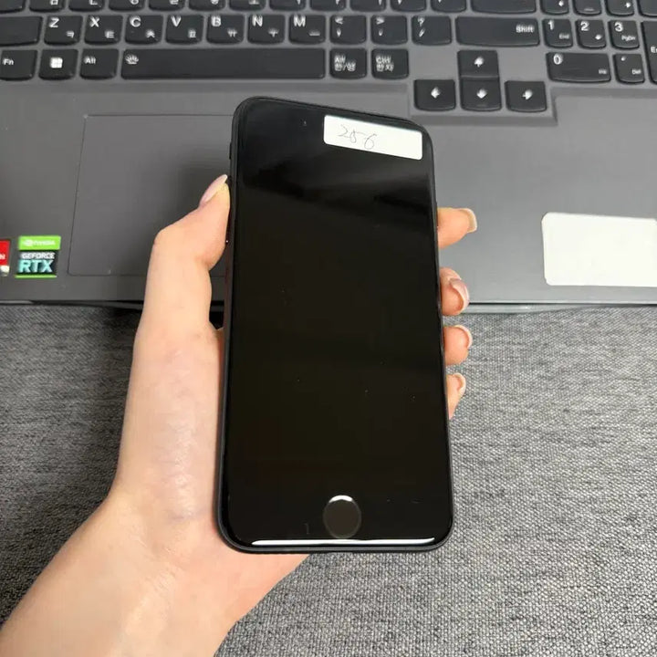 [BUNJANG] Apple iPhone 7 256GB (Unlocked, Silent Camera) - Excellent Condition / G31 s급 아이폰7 256기가 무음