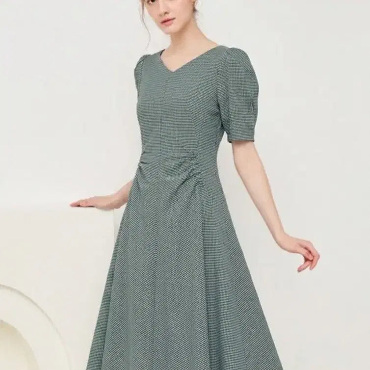 [BUNJANG] JIGOTT Green Check Shirring Pocket Midi Dress / (55)JIGOTT 지고트 2023년 셔링 포켓 그린 체크 원피스
