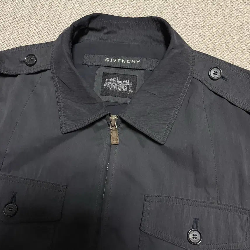 [BUNJANG] Givenchy 90s Vintage Nylon Dual Pocket Field Jacket / 90s 지방시 빈티지 나일론 듀얼 포켓 필드 자켓