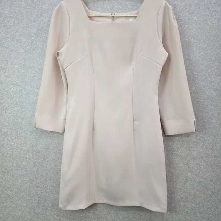 [BUNJANG] Orora Square Neck Mini Dress / 오로라 스퀘어넥 미니 원피스 Orora