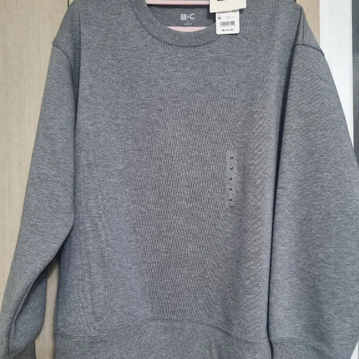 [BUNJANG] Uniqlo U Crew Neck Sweatshirt M / 유니클로 C 스웨트셔츠 맨투맨 [m] 새상품