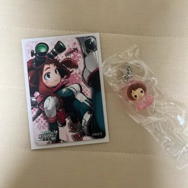 [BUNJANG] My Hero Academia Original Art Exhibition Magnet Sticker Set + Mejirushi Vol. 1 Ochaco Bundle / 나히아 원화전 마그넷 스티커 + 메지루시 1탄 우라라카 일괄판매
