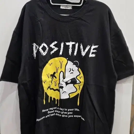[BUNJANG] Unisex "POSITIVE" Graphic T-Shirt / 타이포그래피 그래픽 반팔 티셔츠(남녀공용)