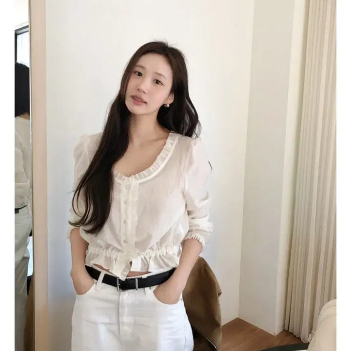 [BUNJANG] Wolonge Heim Frill Blouse / 원로그 하임 프릴 블라우스