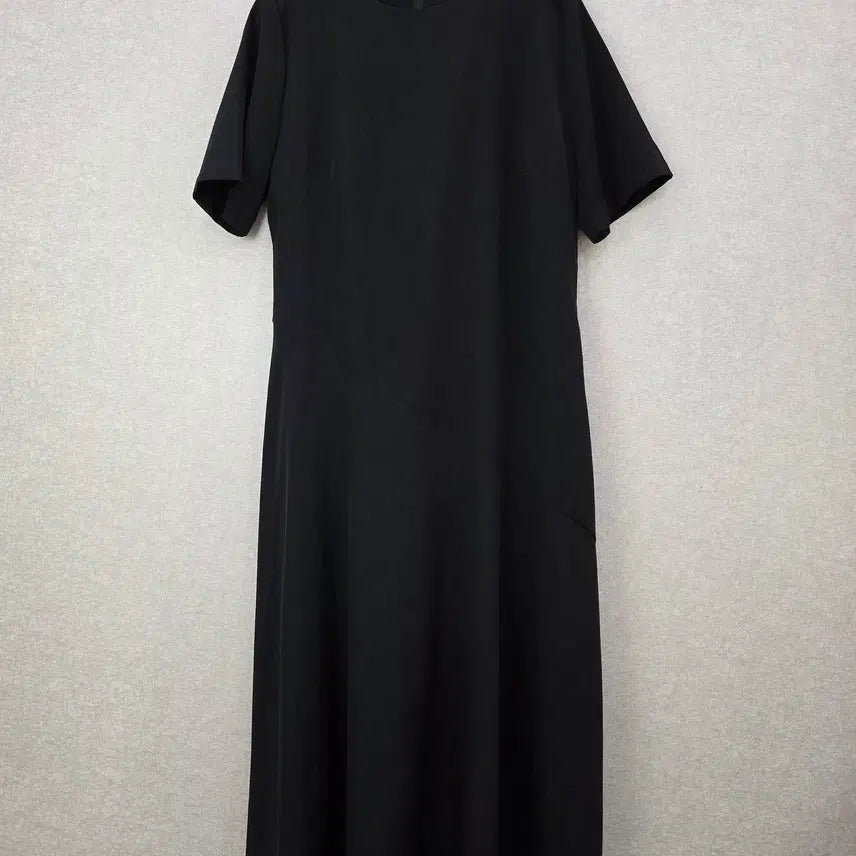 [BUNJANG] FRANC Diagonal Cut Flare Long Dress / FRANC 사선 절개 플레어 롱 원피스