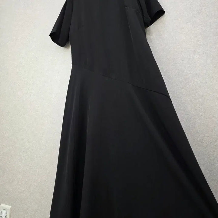 [BUNJANG] FRANC Diagonal Cut Flare Long Dress / FRANC 사선 절개 플레어 롱 원피스