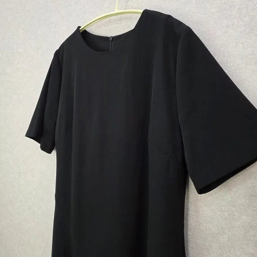 [BUNJANG] FRANC Diagonal Cut Flare Long Dress / FRANC 사선 절개 플레어 롱 원피스