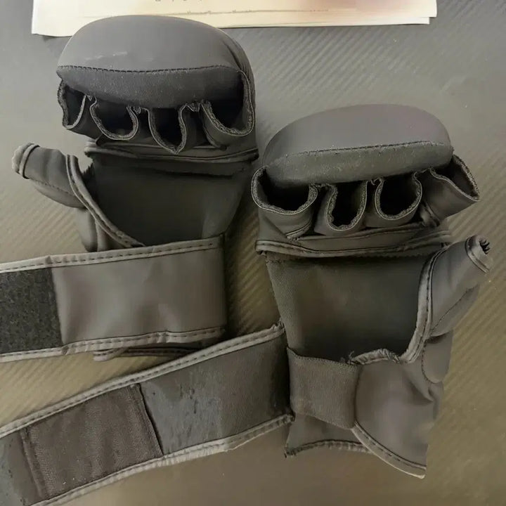 [SOLD OUT] 제브라 MMA 글러브 블랙 M