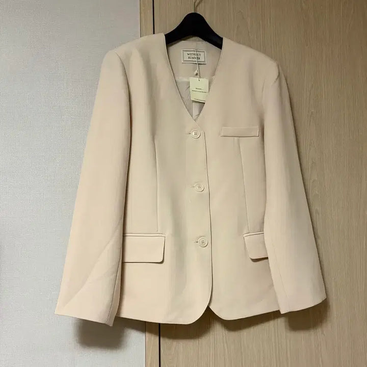 [BUNJANG] Without Summer No Collar V-Neck Jacket Butter Beige / 새상품) 위드아웃썸머 노카라 브이넥 자켓 버터베이지 위아썸하객룩봄가을