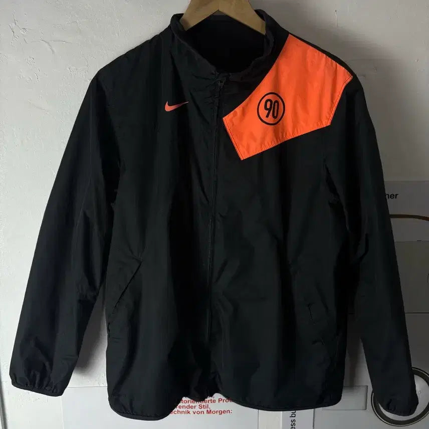 [BUNJANG] Nike Swoosh Windbreaker Jacket / 나이키 스우시 바람막이