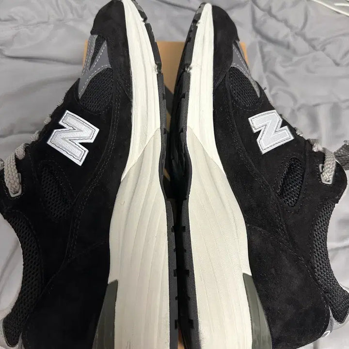 [BUNJANG] New Balance 991v2 Black - 260mm / 뉴발란스 991v2 블랙 260 팝니다.
