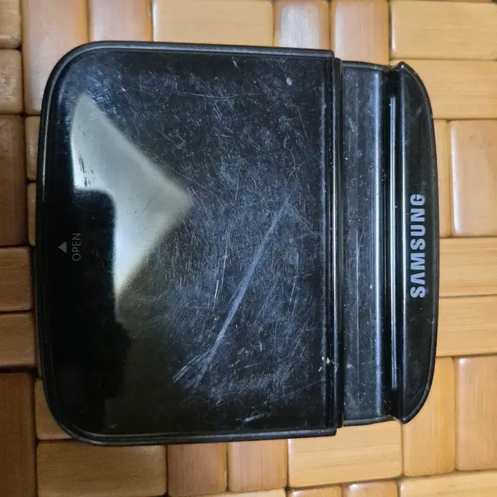 [BUNJANG] Samsung Genuine Wireless Charger Black / 삼성 무선 충전기 검정