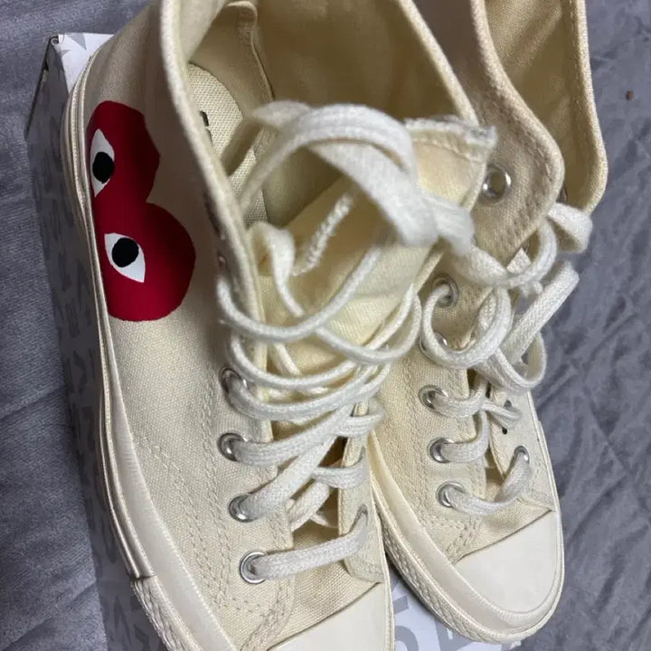 [BUNJANG] Comme des Garçons x Converse Ivory 235mm Sneakers / 꼼데가르송 컨버스 235