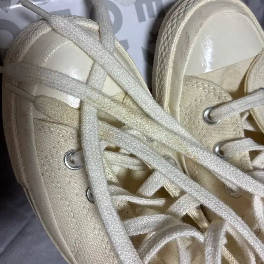 [BUNJANG] Comme des Garçons x Converse Ivory 235mm Sneakers / 꼼데가르송 컨버스 235