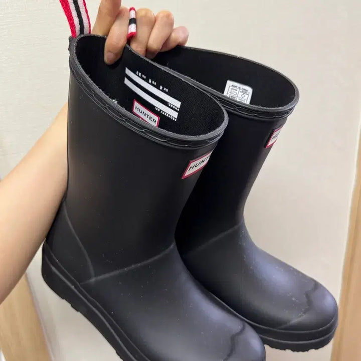 [BUNJANG] Hunter Original Play Mid Rain Boots Black / (거의 새상품) 헌터 오리지날 플레이 미드 레인부츠 블랙 230