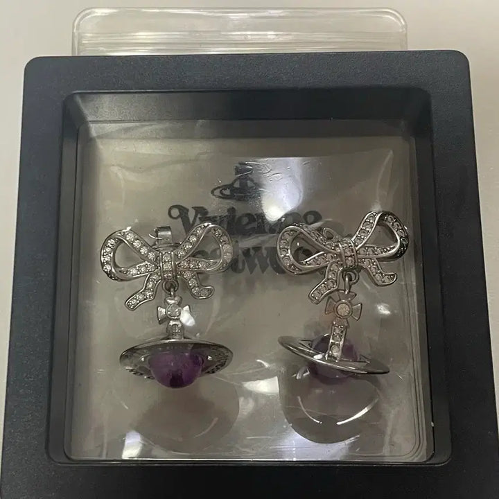 [BUNJANG] Vivienne Westwood Orb Octavia Earrings Purple / 비비안웨스트우드 orb 퍼플 옥타비에 귀걸이
