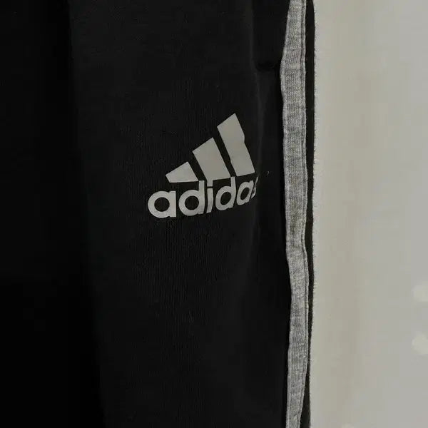 [BUNJANG] Adidas 3-Stripes Banding Sweat Shorts Black / [L] ADIDAS 아디다스 삼선밴딩 스웻쇼츠 블랙