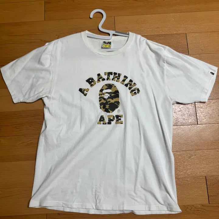 [BUNJANG] BAPE Camo Short Sleeve T-Shirt White XL / 베이프 카모 반팔 티셔츠 화이트 XL