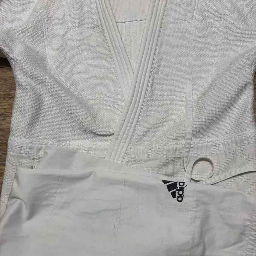 [BUNJANG] Adidas Champion 2 Judo Uniform White 170 / 아디다스 유도복 챔피언2 백 170
