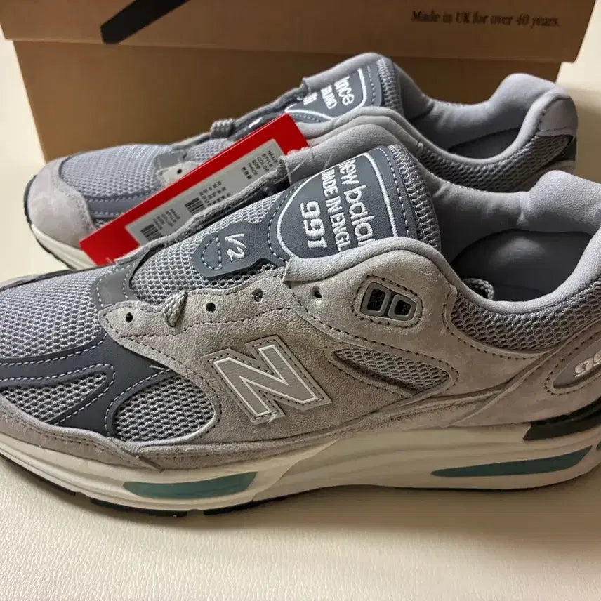 [BUNJANG] New Balance 991v2 Made in UK Grey Sneakers (240mm) / 뉴발란스 991v2 (made in uk) 그레이 240 새상품