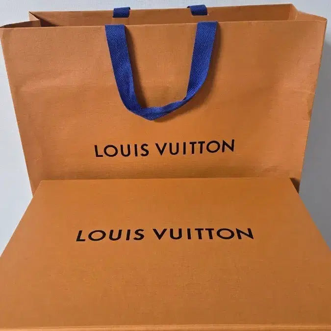 [BUNJANG] Louis Vuitton Shopping Bag and Box / 루이비통 쇼핑백 및 박스