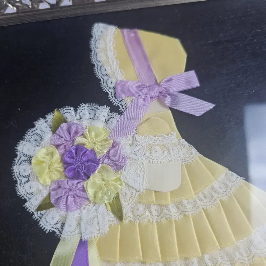 [BUNJANG] Rare 1930s British Crinoline Lady Ribbon Art Frame / 레어템 영국 크리놀린 레이디 리본아트 프레임