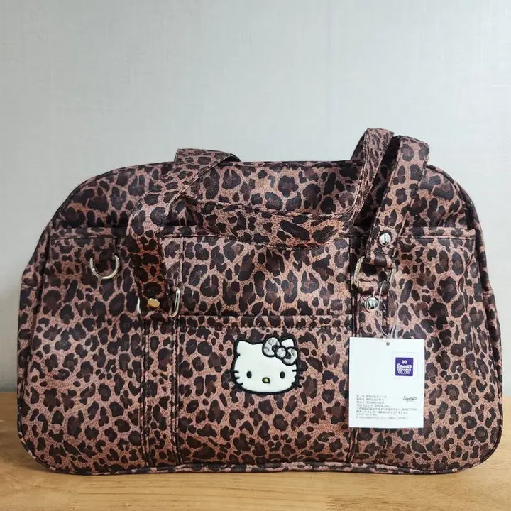 [BUNJANG] Hello Kitty Leopard Print Shoulder Bag / 헬로키티 호피가방