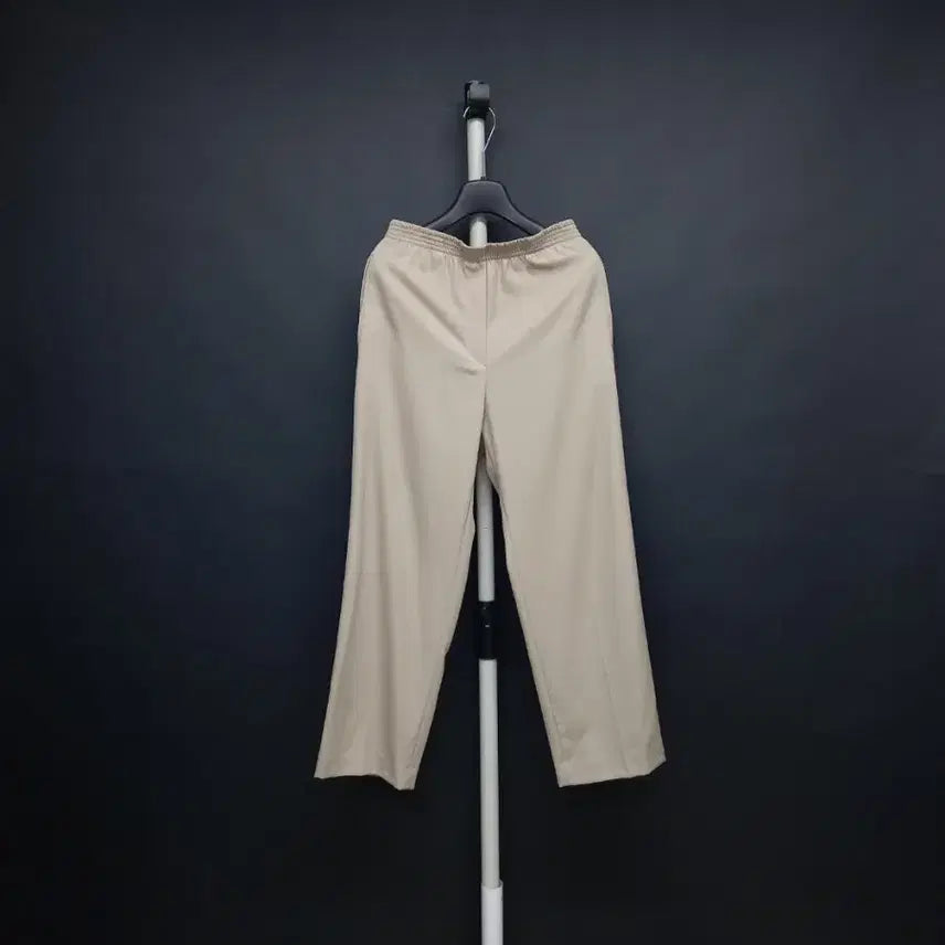 [BUNJANG] System Spring/Summer/Autumn Regular Fit Trousers Oatmeal/Light Beige (Size 61) / 시스템 춘하추 일자통핏팬츠 61.33.44