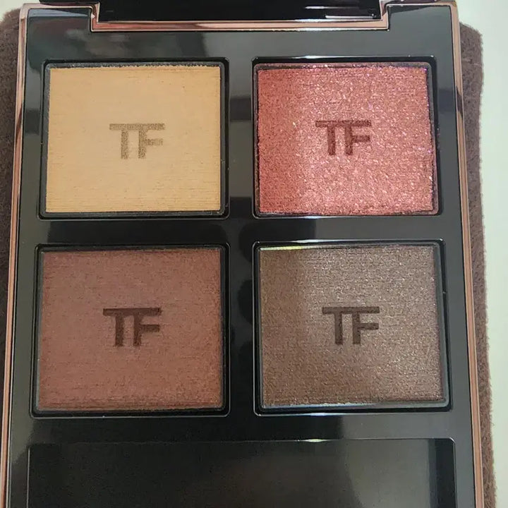 [BUNJANG] Tom Ford Eye Color Quad Cream 46 Amber Bronze / 톰포드 아이컬러 쿼드 크림 46 앰버 브론즈 새상품 판매합니다.