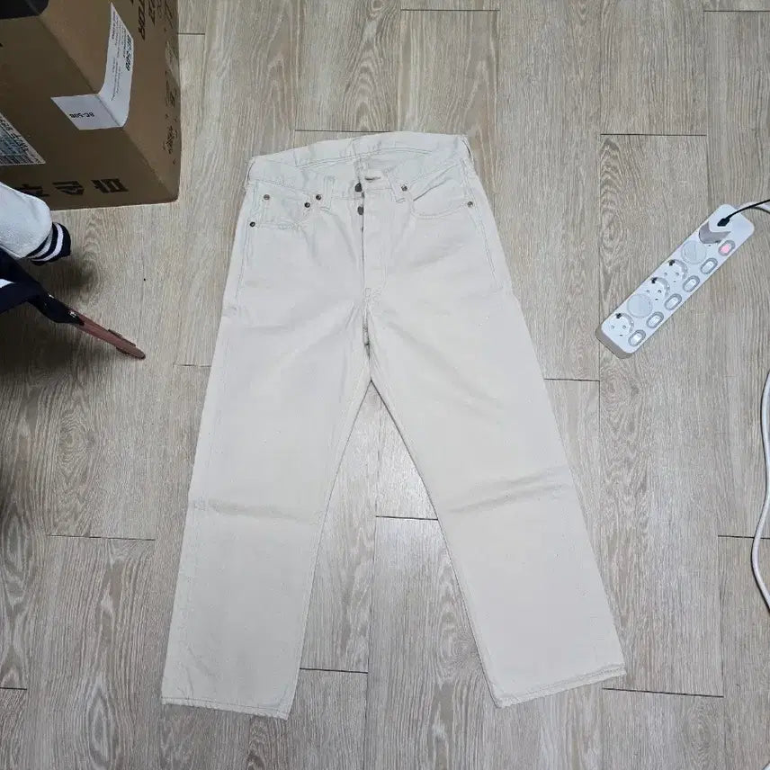 [BUNJANG] Fullcount 1101 Ecru Denim Jeans / 풀카운트 1101 에크루