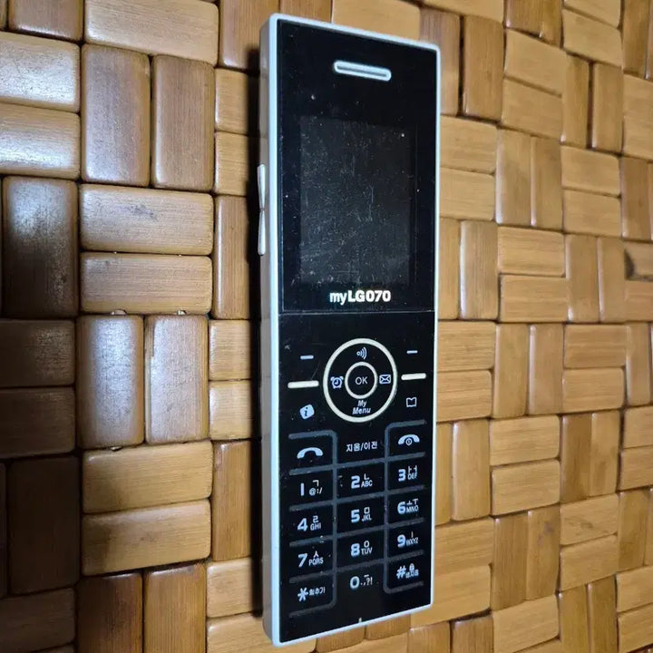 [BUNJANG] LG myLG070 Internet Phone (Body Only) / 인터넷 폰 본체만있음