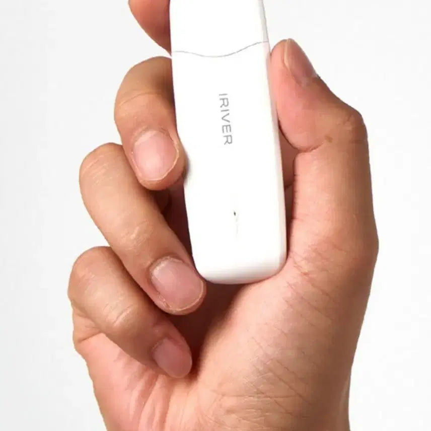 [BUNJANG] Iriver Portable WiFi LTE Router (White) / 아이리버 휴대용 와이파이 LTE 공유기(화이트) 라우터 판매