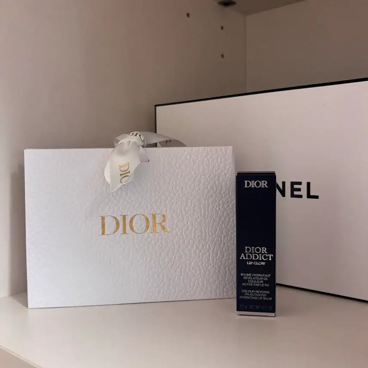 [BUNJANG] Dior Lip Glow Lip Balm 025 Seoul Scarlet / 디올 립글로우 립밤 025 서울스칼렛