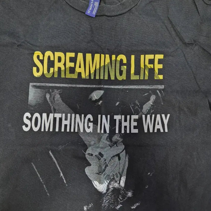 [BUNJANG] Blind Files Kurt Cobain T-Shirt / 블라인드파일즈 커트코베인반팔티1