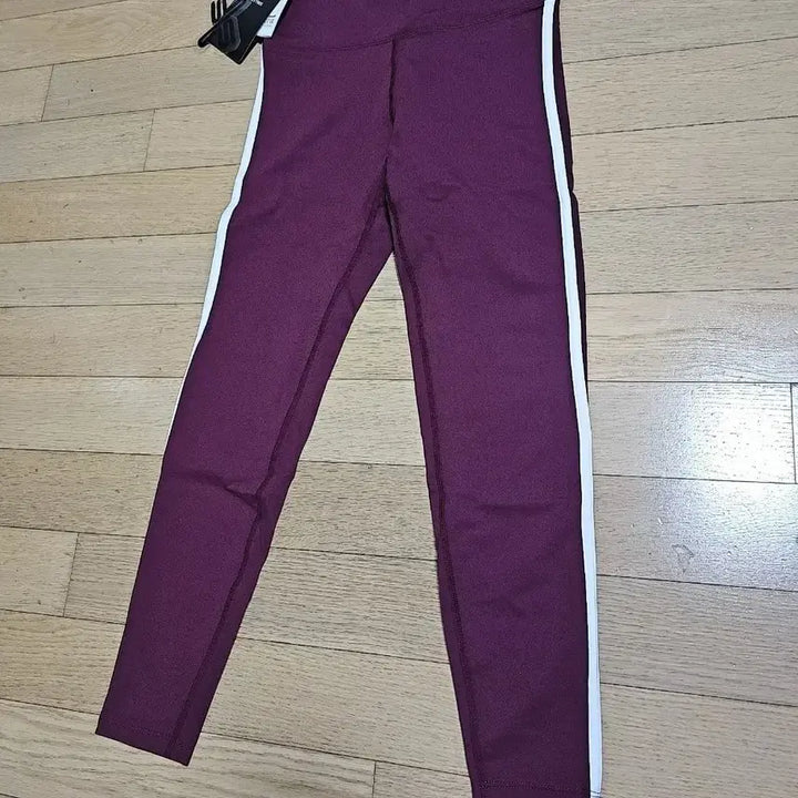 [BUNJANG] Xexymix Sideline M Leggings (Wine) / 젝시믹스 레깅스 사이드라인M (와인)