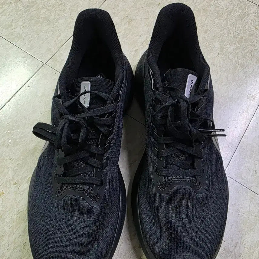 [BUNJANG] Li-Ning Redhair 9 Low-Top Men&