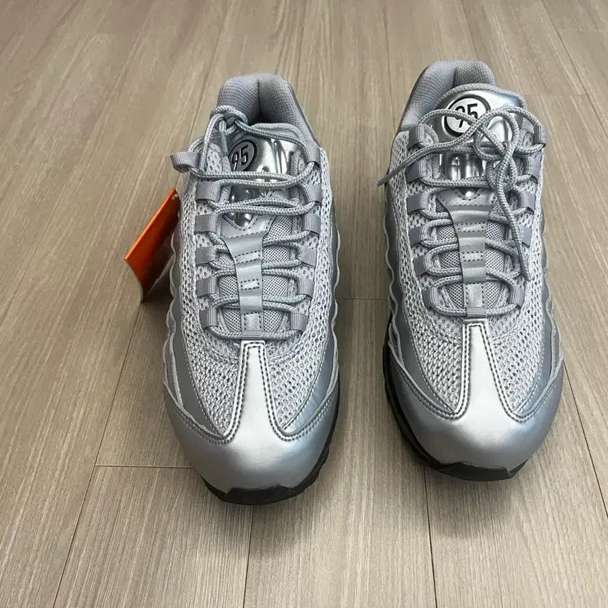 [BUNJANG] Nike Air Max 95 Silver (260mm) New Product / 나이키 에어맥스95 실버 260 새제품