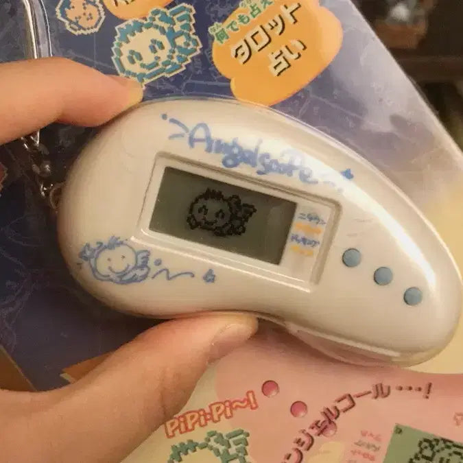 [BUNJANG] 1997 Japan Classic Tamagotchi Angel Scope Game Console Kitty / 초레어! 1997년 일본 고전 다마고치 엔젤스코프 게임기 키티