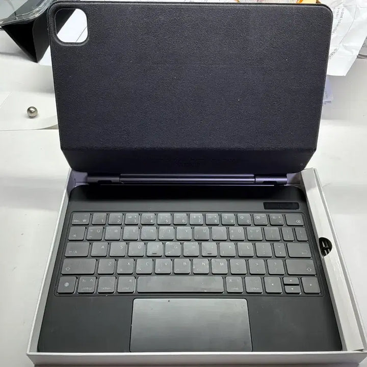 [BUNJANG] Apple iPad Pro M4 11-inch Keyboard Case / 아이패드 프로 M4 11인치 키보드 케이스