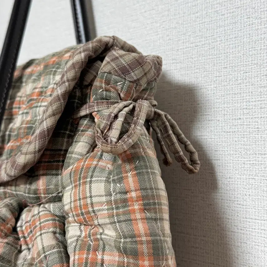 [BUNJANG] Handmade Carrot Check Mandu Shoulder Bag / 핸드메이드 당근체크 만두 숄더백