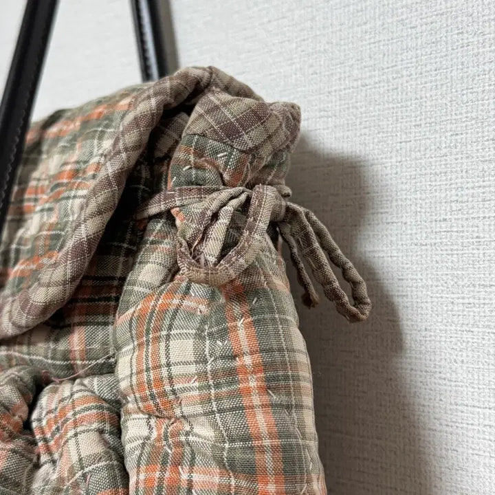 [BUNJANG] Handmade Carrot Check Mandu Shoulder Bag / 핸드메이드 당근체크 만두 숄더백