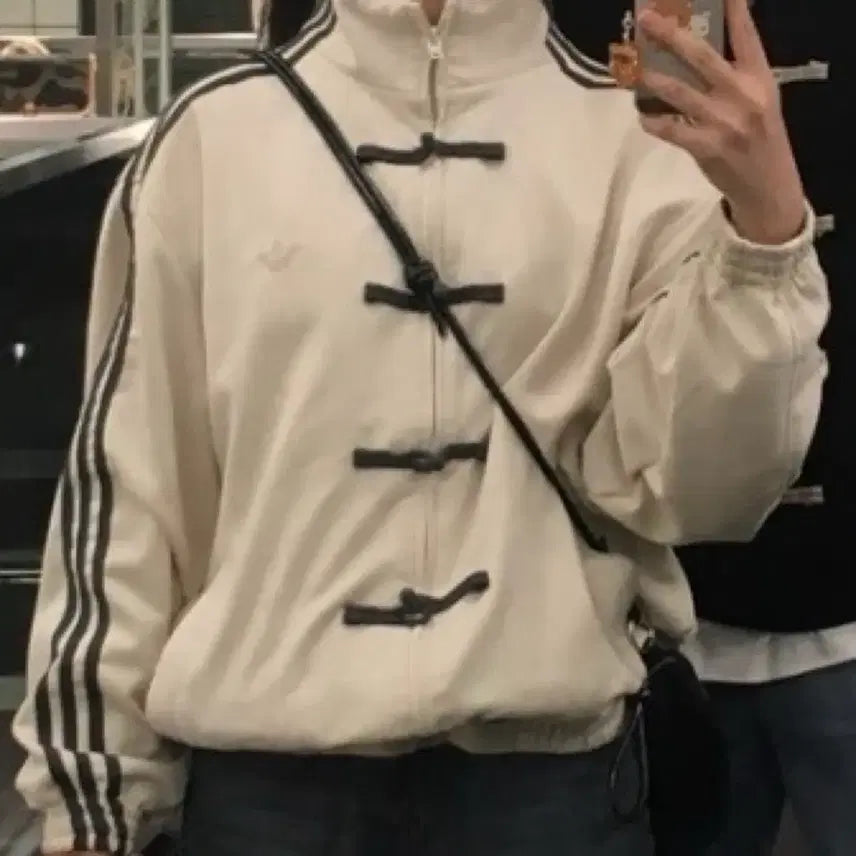 [BUNJANG] Adidas Ivory Track Jacket / 아디다스 중디다스