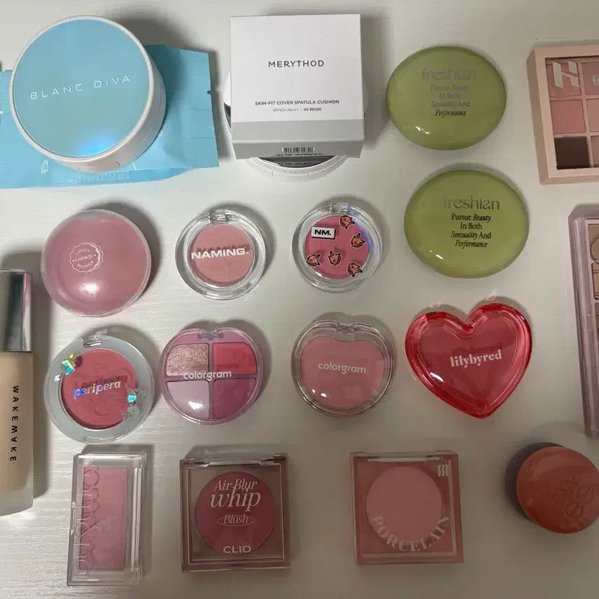 [BUNJANG] Various Cosmetics Bundle (Blush, Eyeshadow, Cushion, Foundation, Cover Cream) / 블러셔 섀도우 쿠션 등 화장품 정리